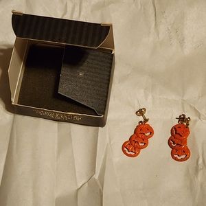 NWT Vintage Avon pumpkin earrings